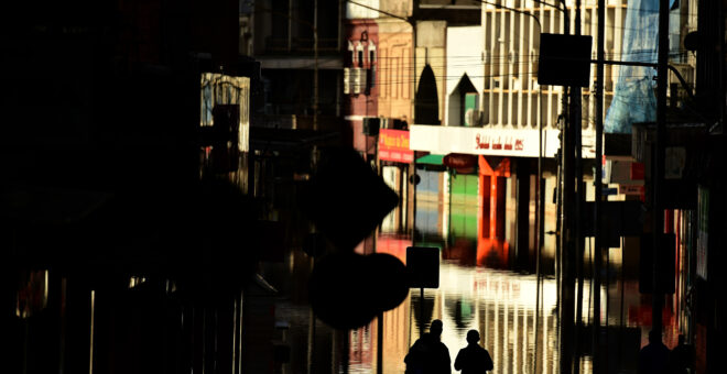 DESASTRE AMBIENTAL-PORTO ALEGRE-RS