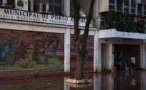 DESASTRE AMBIENTAL-PORTO ALEGRE-RS