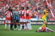 BRASILEIRÃO FUTEBOL - INTERNACIONAL-RS X GRÊMIO-RS