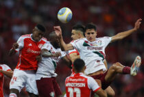 BRASILEIRÃO FUTEBOL - INTERNACIONAL-RS X FLUMINENSE-RJ