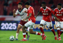 CAMPEONATO BRASILEIRO FUTEBOL- INTERNACIONAL-RS x FLUMINENSE-RJ
