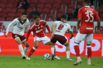CAMPEONATO BRASILEIRO FUTEBOL- INTERNACIONAL-RS x FLUMINENSE-RJ