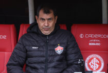 CAMPEONATO BRASILEIRO FUTEBOL- INTERNACIONAL-RS x VITÓRIA-BA