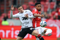 CAMPEONATO BRASILEIRO FUTEBOL- INTERNACIONAL-RS x VITÓRIA-BA