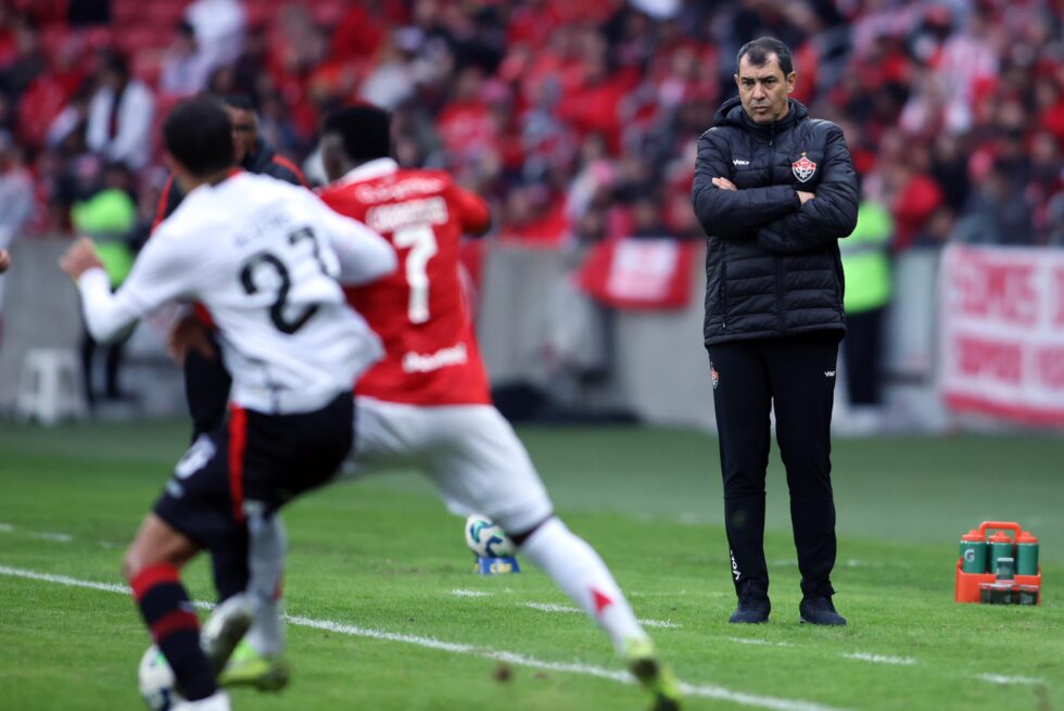 CAMPEONATO BRASILEIRO FUTEBOL- INTERNACIONAL-RS x VITÓRIA-BA