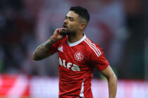 CAMPEONATO BRASILEIRO FUTEBOL- INTERNACIONAL-RS x VITÓRIA-BA