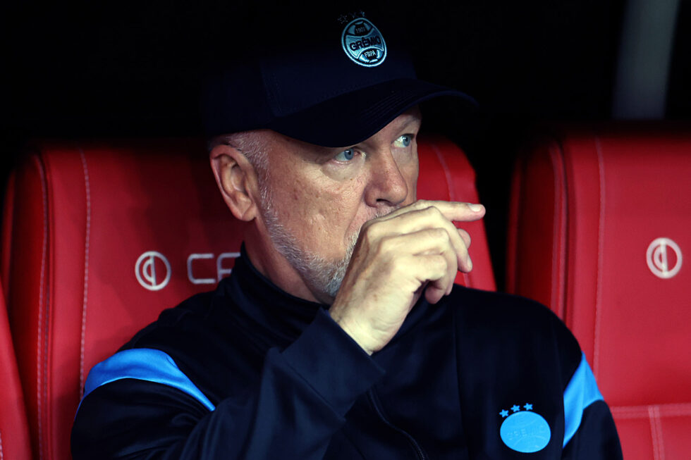 CAMPEONATO BRASILEIRO FUTEBOL- INTERNACIONAL-RS x GRÊMIO-RS