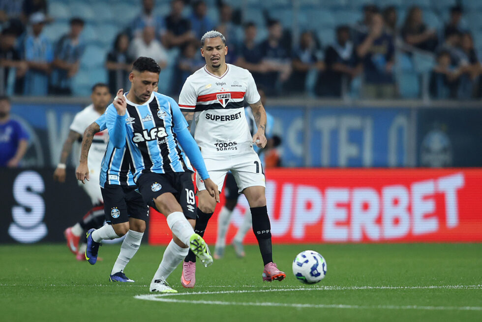 CAMPEONATO BRASILEIRO FUTEBOL- GRÊMIO-RS x SÃO PAULO-SP
