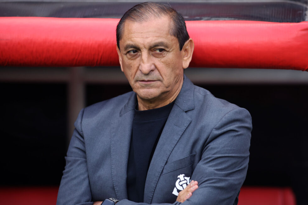 CAMPEONATO BRASILEIRO FUTEBOL- INTERNACIONAL-RS x ATLÉTICO-MG