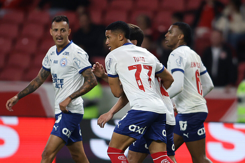 CAMPEONATO BRASILEIRO FUTEBOL- INTERNACIONAL-RS x BAHIA-BA